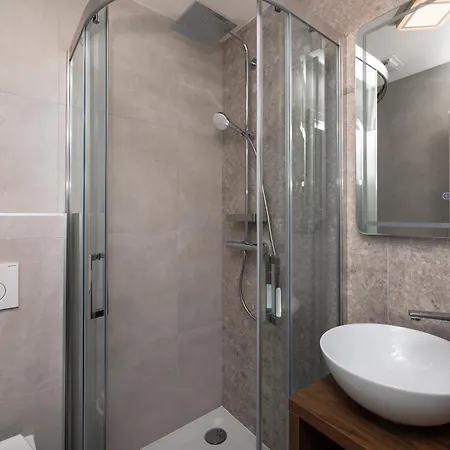 Scaletta 3* سبليت